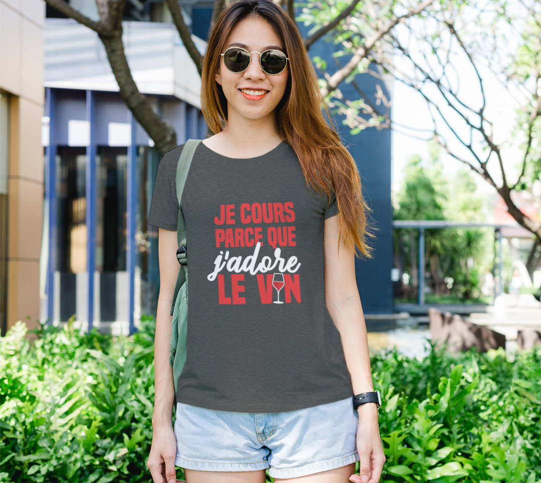 T-shirt je cours parce que j’adore le vin Gris