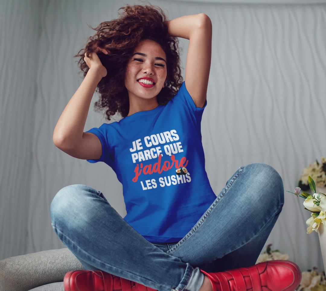 T-shirt je cours parce que j’adore les sushis Bleu